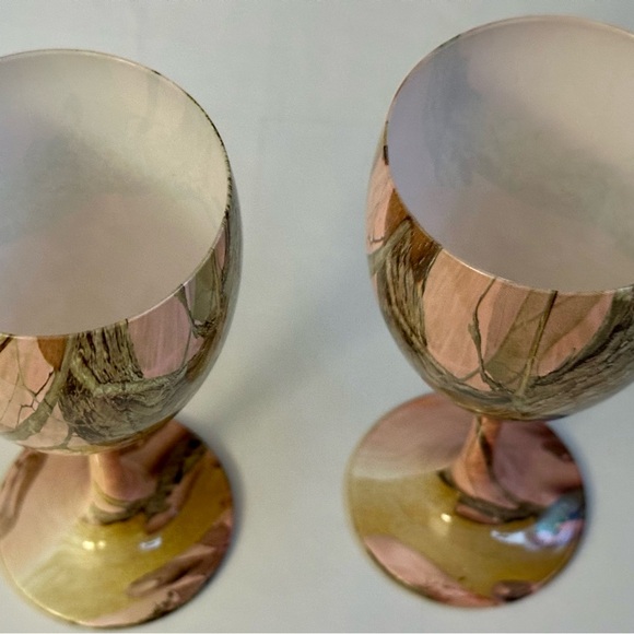 Set of 2 Transition Pink Wine Goblets – Unique Decor Outdoor Stemware Glasses - Picture 13 of 16